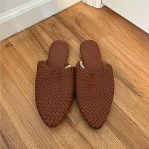 Universal Thread Tan Woven Mules